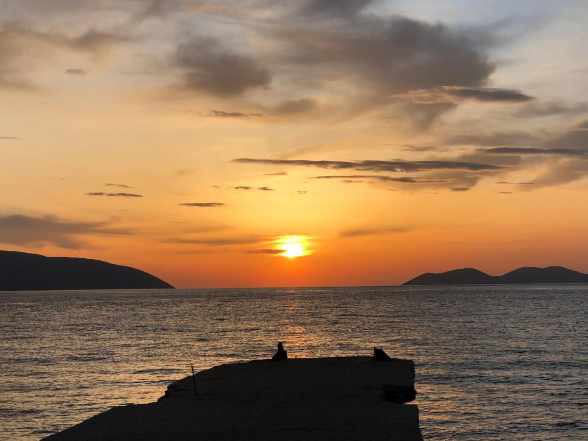 Lungomare Apartment Vlorë 외부 사진